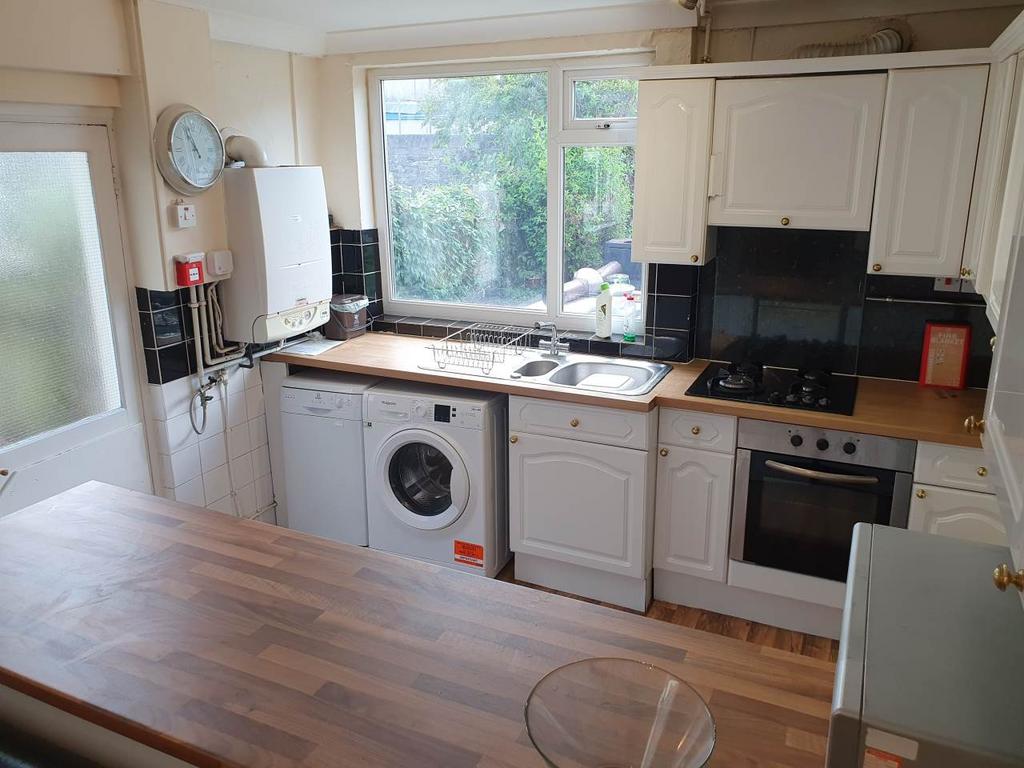 Kitchen (3)