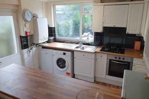 6 bedroom house to rent, Donald Street, Roath, Cardiff