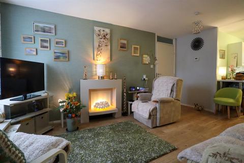 2 bedroom semi-detached bungalow for sale, Braunston Road, Oakham LE15