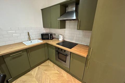 2 bedroom duplex to rent, Curzon Place, Gateshead NE8