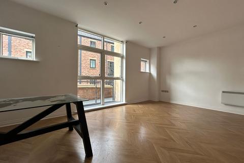 2 bedroom duplex to rent, Curzon Place, Gateshead NE8