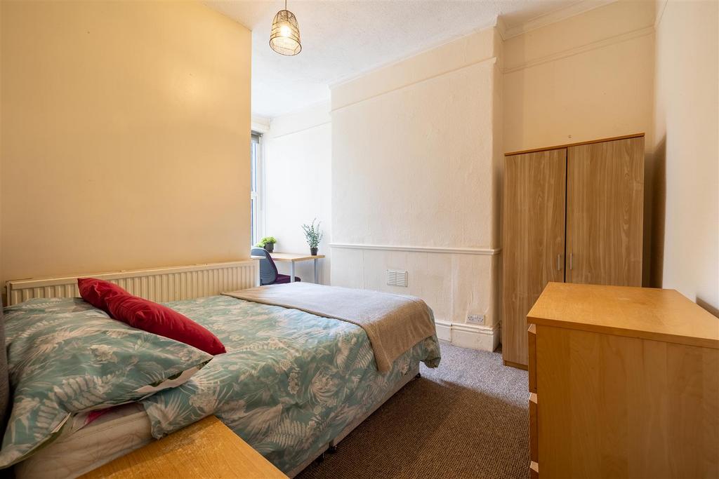 84 Dale Street 3.jpg