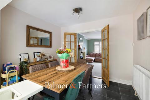 17 Clapgate Drive, Little Clacton, Clacton-on-sea, CO16 9PP