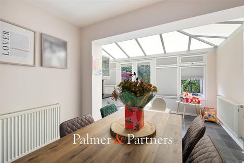 17 Clapgate Drive, Little Clacton, Clacton-on-sea, CO16 9PP