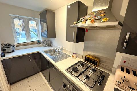 undefined, Snowdon Close, Corby NN18