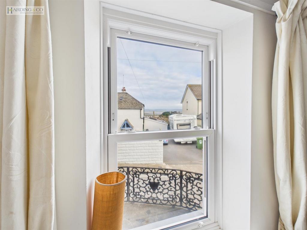 Lounge outlook.jpg