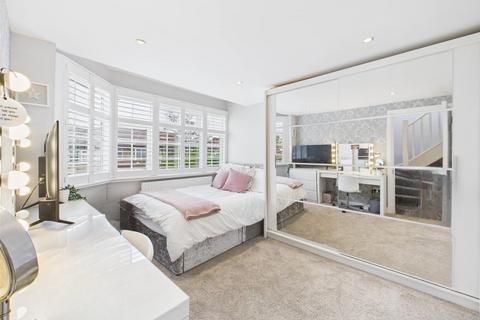undefined, Linden Avenue, Ruislip HA4