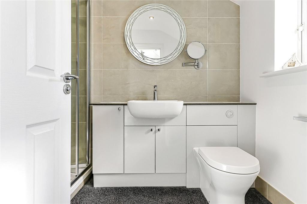 Ensuite