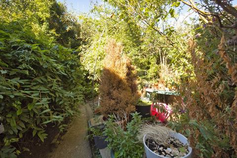 34 Avenue Road, Ramsgate, CT11 8EP