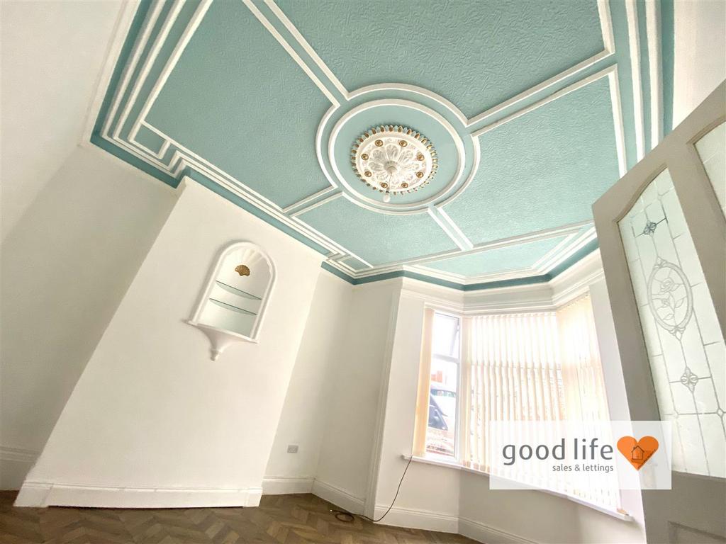 20251015 094828377 i OS9sydenhamterrace.jpg