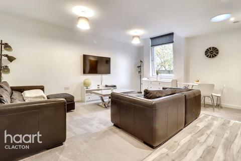 2 bedroom apartment for sale, Main Road, HARWICH