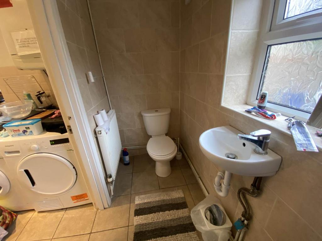 Shower Room Reverse