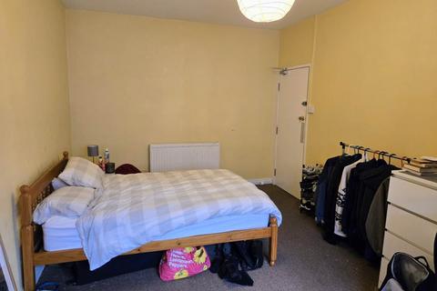 7 bedroom terraced house to rent, Donald Street, Roath, Cardiff