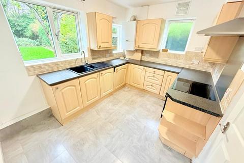 3 bedroom semi-detached house to rent, Brockwell Road, Birmingham