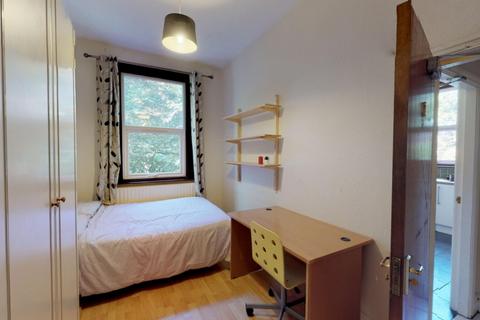 2 bedroom flat to rent, Addison Street, Nottingham NG1