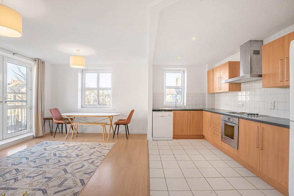 Kitchen/Reception