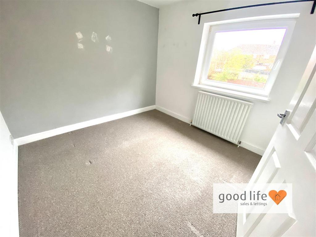 20251003 113554916 i OS14riddingroad.jpg