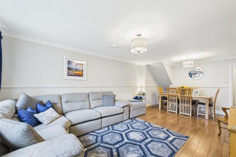 undefined, Goodlyburn Place, Perth PH1
