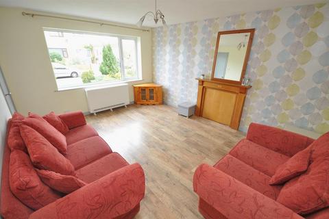 3 bedroom semi-detached house for sale, Grampian Way, Thorne