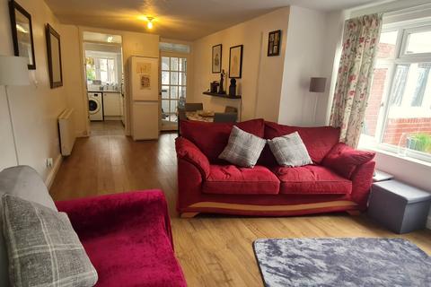 2 bedroom bungalow for sale, Ogilvie Square, Wiltshire SN11