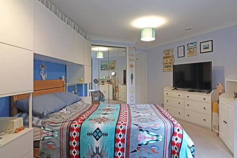 1 bedroom retirement property for sale, Linkfield Lane, Redhill