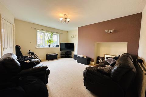 4 bedroom detached house for sale, Park Avenue, Barlow, Selby