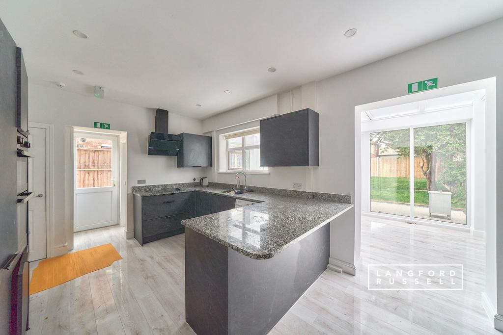 Kitchen1