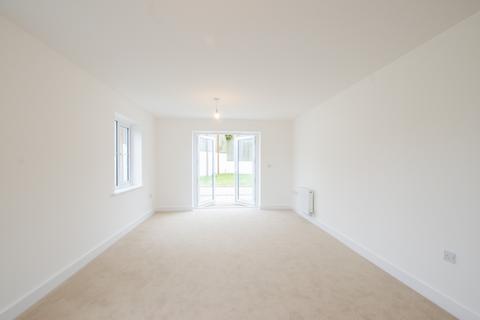 undefined, Du Maurier Drive, Fowey, PL23 1DW