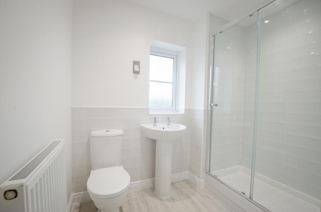70 Du Maurier Drive TPS Bodmin 01208 74182-02
