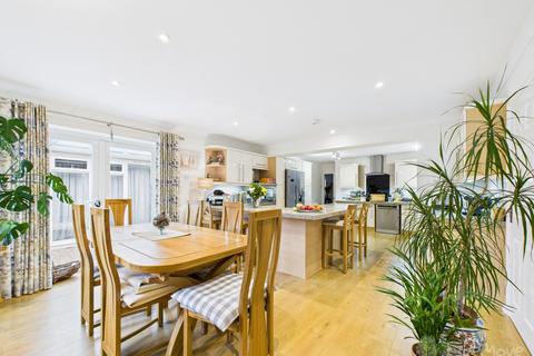 4 bedroom detached bungalow for sale, Winchester Road, Four Marks, Alton, Hampshire, GU34