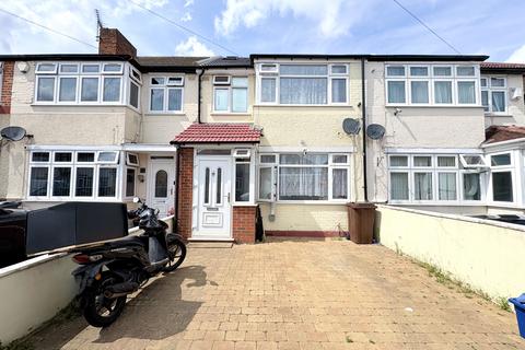 undefined, Hadley Gardens, Southall, Greater London, UB2