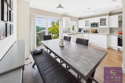 undefined, Great North Road, Barnet, EN5