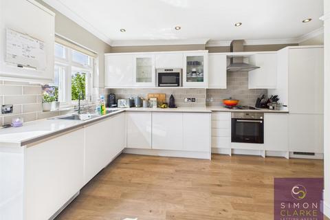 undefined, Great North Road, Barnet, EN5