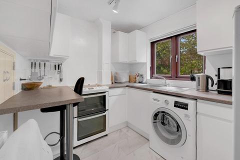 undefined, Westcroft Close, London