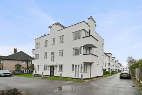 2 bedroom flat for sale, Beech Lawns, Finchley London N12