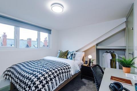 6 bedroom house to rent, Royal Park Road, Leeds LS6