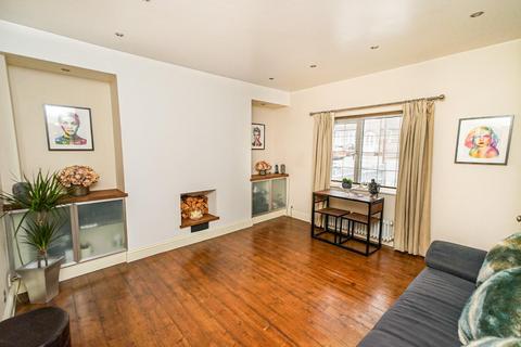 3 bedroom semi-detached house for sale, Stanbridge Road, Leighton Buzzard