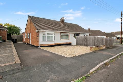 12 Brookleigh, Street, BA16 0NU