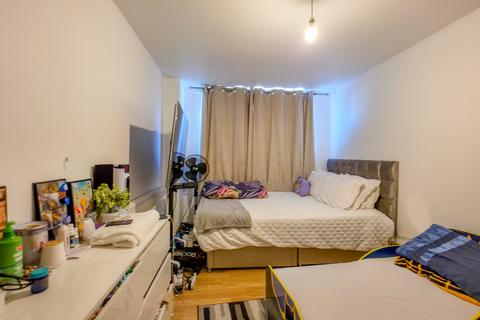 undefined, Mabbett House, Nightingale Place, Woolwich Common, SE18