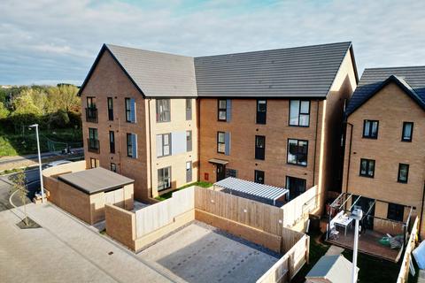 2 bedroom apartment to rent, Rhodfa Ieuan, Cardiff CF5