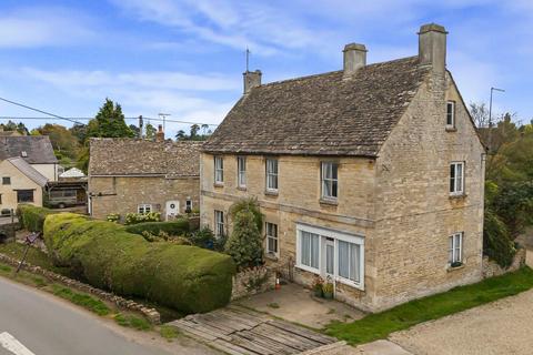 High Road, Ashton Keynes, Wiltshire, SN6
