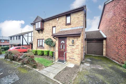 undefined, Redmire Close, Luton, Bedfordshire, LU4