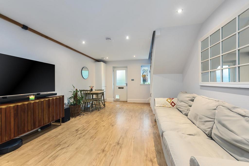 Living/Dining Room