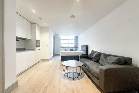 1 bedroom apartment to rent, Mercantile House, 38 Market Square, UB8