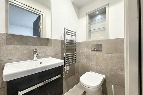 1 bedroom apartment to rent, Mercantile House, 38 Market Square, UB8