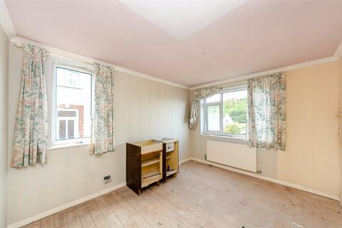 2 bedroom semi-detached house for sale, Cambrian Drive, Rhos on Sea, Colwyn Bay, Conwy, LL28