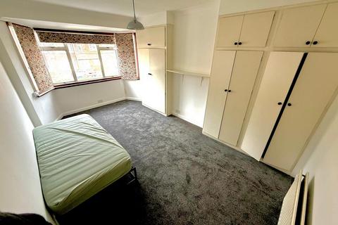 undefined, Cleveland Gardens, London, NW2