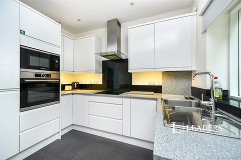 3 bedroom house to rent, Chestnut Close, Princes Road, BN2