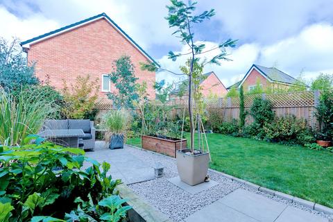 undefined, Beverley Gardens, Henlow SG16