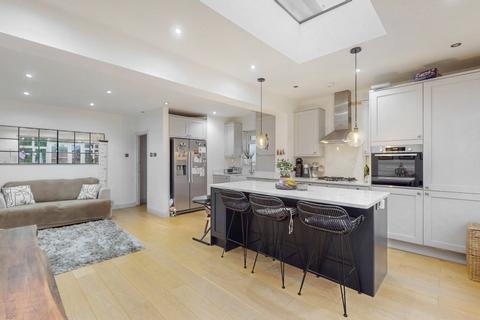 Ruislip, Greater London HA4